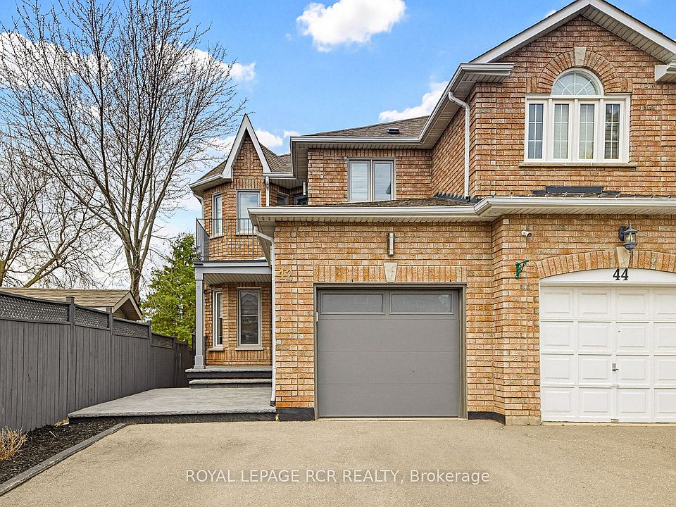1st image of 42 Archbury Cir