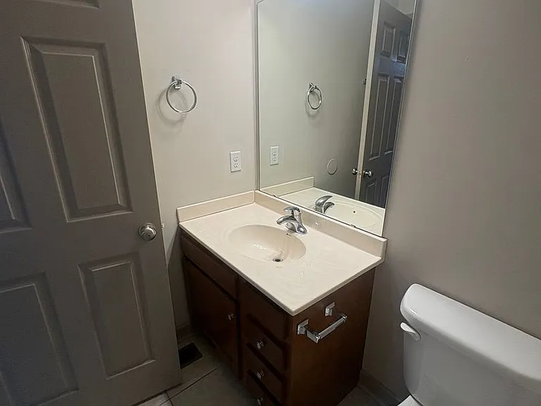 110 Audley Ct — Photo 63