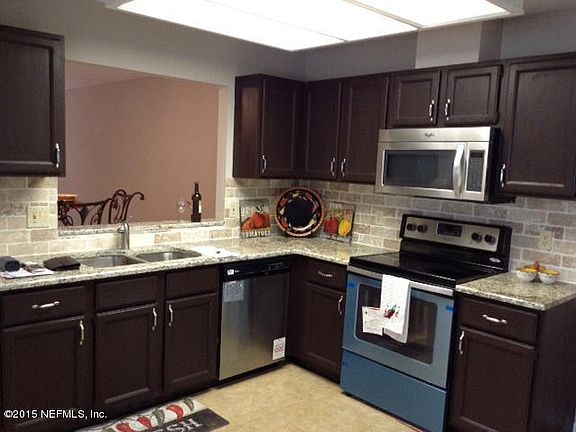 2nd image of 8240 Lake Woodbourne Dr W
