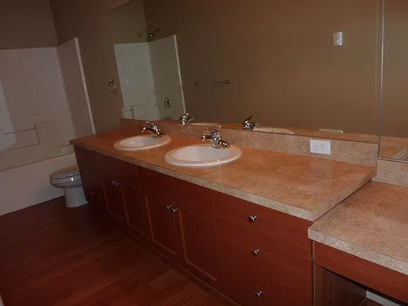 205 E Kristen Ave — Photo 6