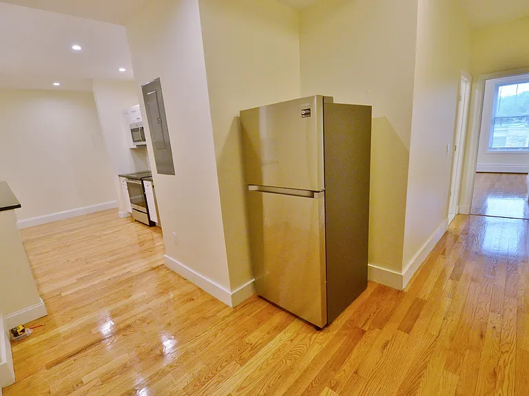 35 Brookline St #17 — Photo 7
