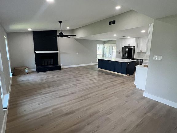 3rd image of 12406 Sparkling Creek Cir
