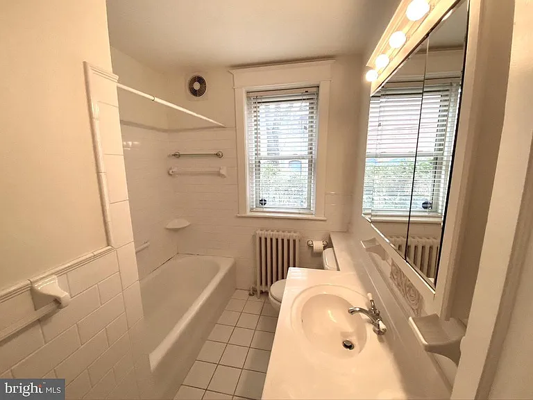1505 State St #1A — Photo 13