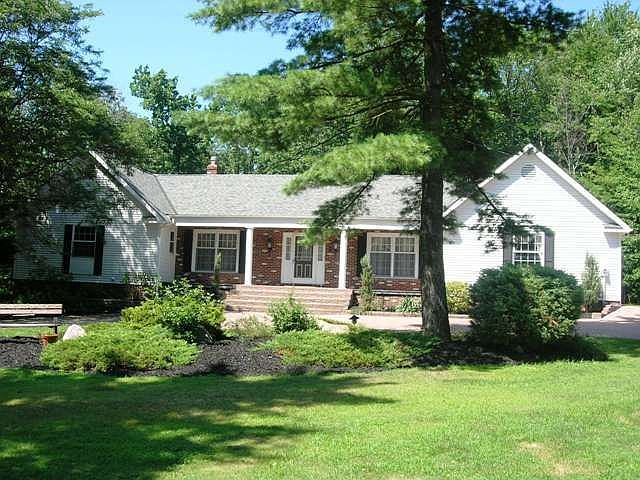 1st image of 7403 Tattersall Dr