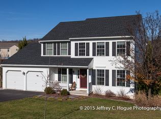 3 Kantner Ln S, Reading, PA 19607