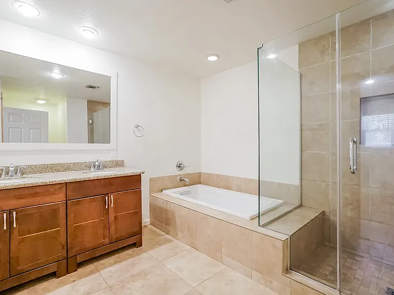 28737 Ridgegrove Dr — Photo 4
