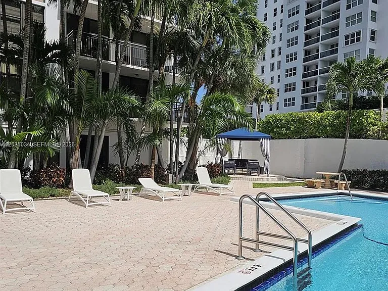 3031 N Ocean Blvd #805 — Photo 14