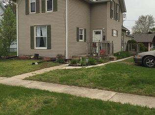 208 Lincoln Ave, Swanton, OH 43558