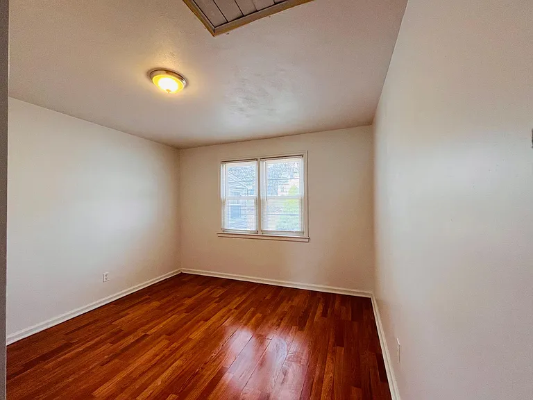 91 Green Manor Rd — Photo 11