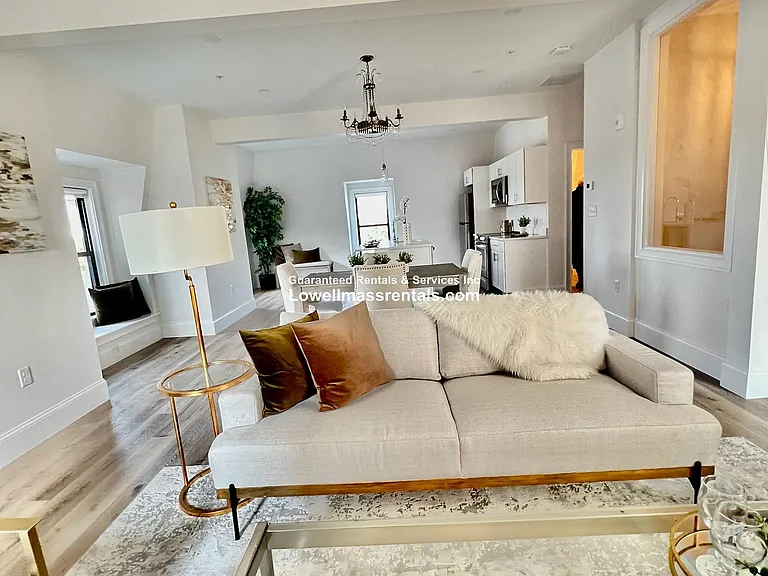 353 Pawtucket St #301 — Photo 6