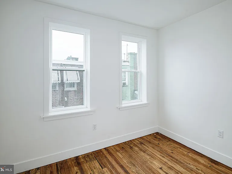 1424 S Marston St — Photo 16