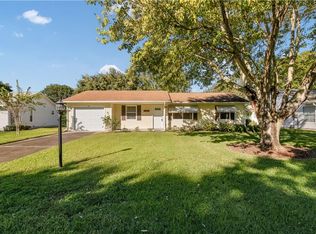 2226 Orkney Dr, Leesburg, FL 34788