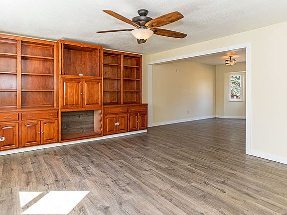 5th image of 1502 Oreana Dr