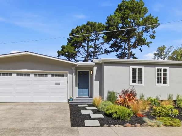 704 Alta Vista Dr, Pacifica, CA 94044