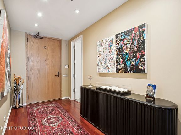3rd image of 680 N Lake Shore Dr APT 1515