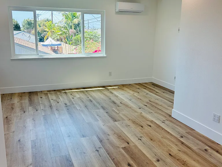 6281 Balmoral Dr #1 — Photo 8