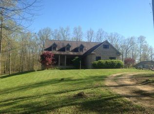600 Gem Ln, Louisa, KY 41230