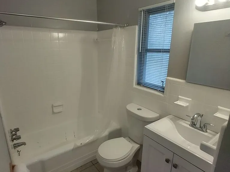 419 Pineapple Street — Photo 8