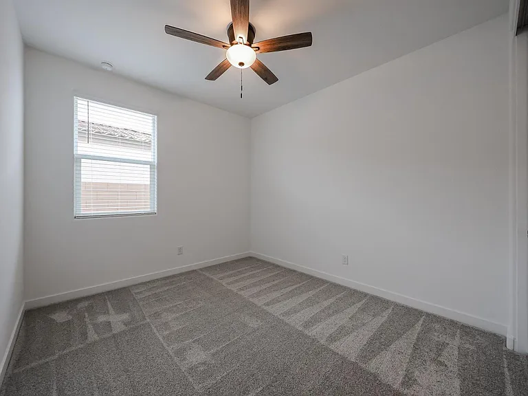 7814 W Hide Trl — Photo 13
