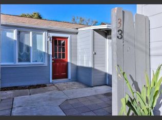 207 Oakland Ave APT 3, Capitola, CA 95010