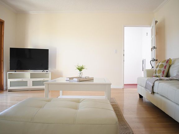 5th image of 1115 22nd St APT 2