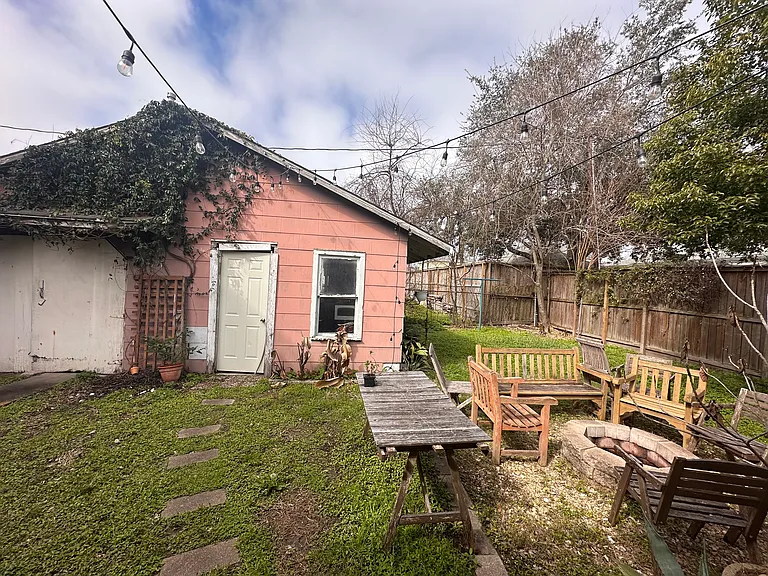 1711 Blount St — Photo 11