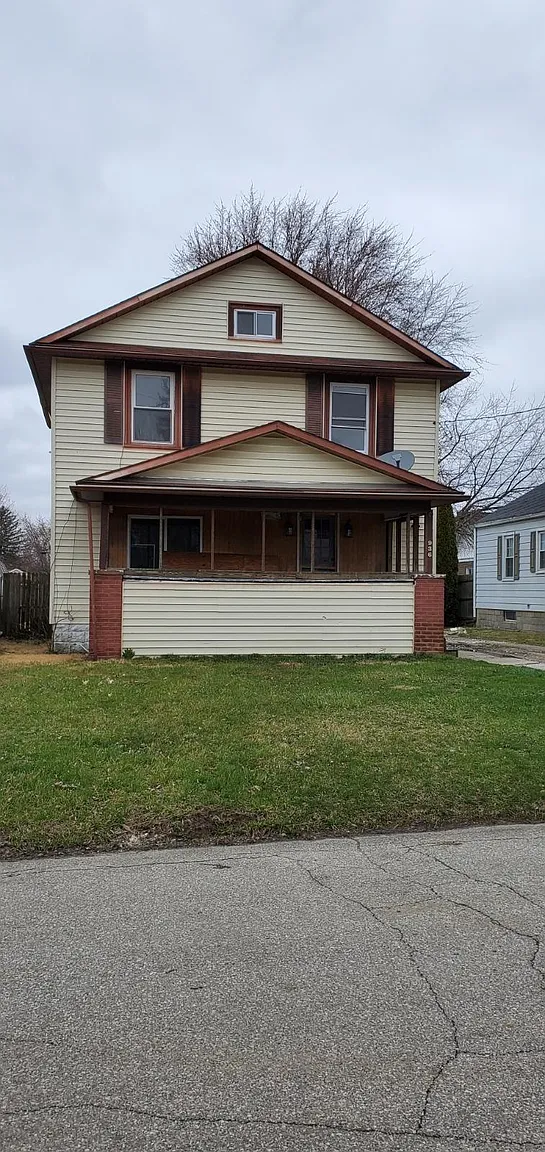 936 Merkle Ave photo 1