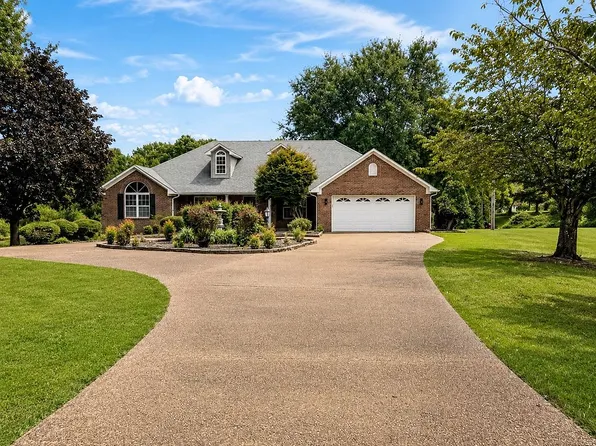 81 Cameron Cv, Dyersburg, TN 38024