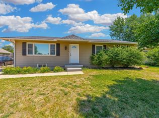 992 N Robin Rd, Wichita, KS 67212