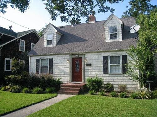 2nd image of 1124 Bedford Ave