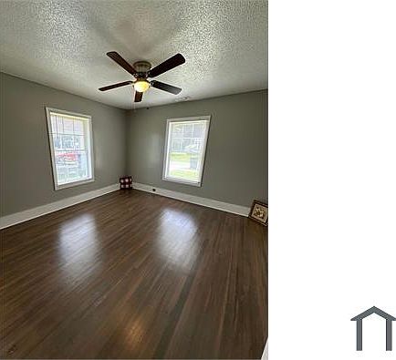 3rd image of 216 N King St