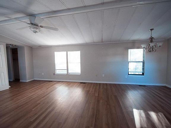 3rd image of 132 Holy Temple Ln