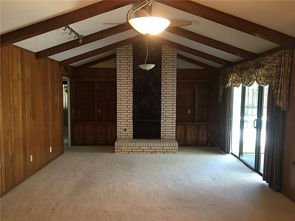 4th image of 320 Windrose Pl