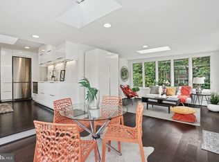 6203 Redwing Rd, Bethesda, MD 20817