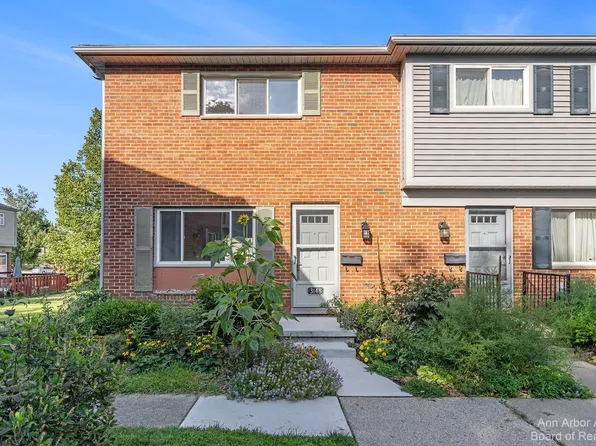 3148 Wolverine Dr, Ann Arbor, MI 48108