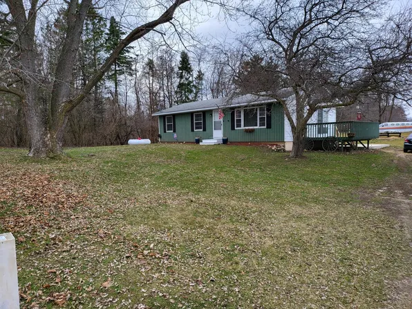 19810 Bauman Rd, Marengo, IL 60152