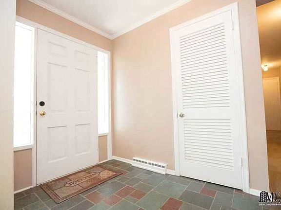 4th image of 1303 Tarra Dr