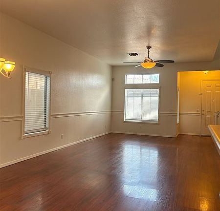 4th image of 2523 E La Costa Dr