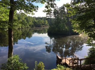 559 Lake Shore Dr, Monterey, TN 38574