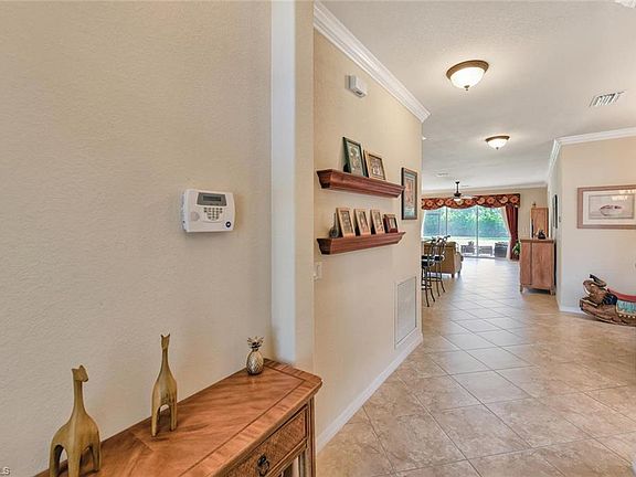 3rd image of 8108 Piedmont Dr