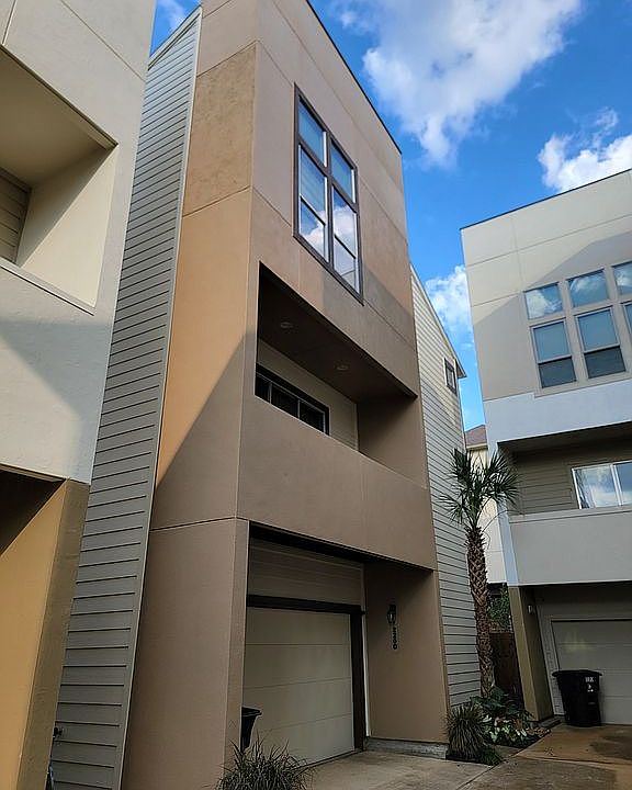 1st image of 220 Malone Ave #D