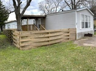 775 Steele Rd Trailer 42, Alvin, TX 77511