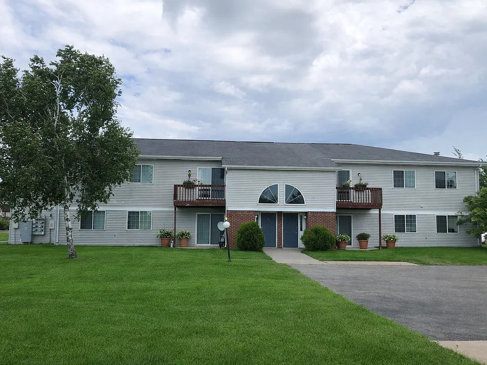 2409 Charlotte Ct #3