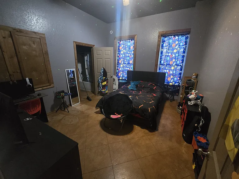 178 Emmanuel Dr — Photo 15