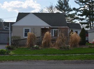 229 Russell Ave, Liverpool, NY 13088