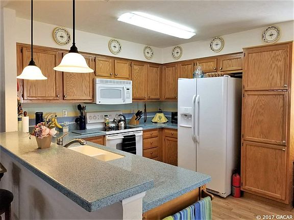 5th image of 3756 NW 26th St