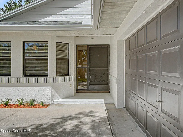 3474 Floral Palm Blvd — Photo 28