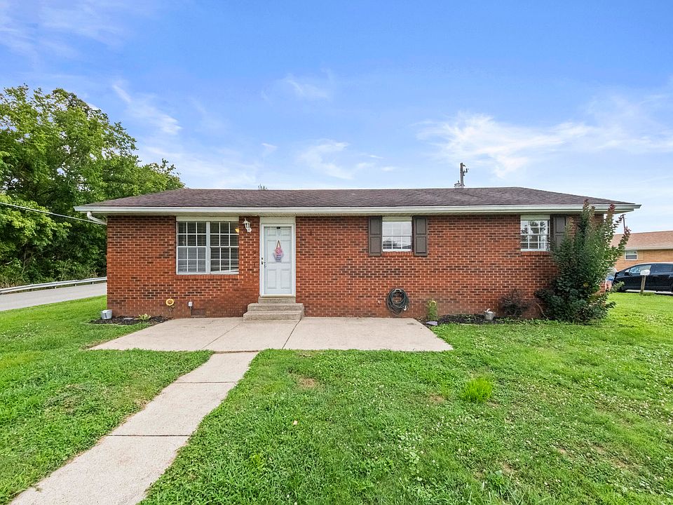 1st image of 821 Cheryl Ann Ct