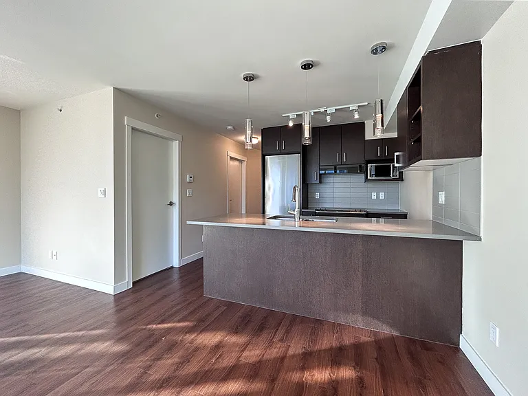 180 Switchmen St — Photo 46