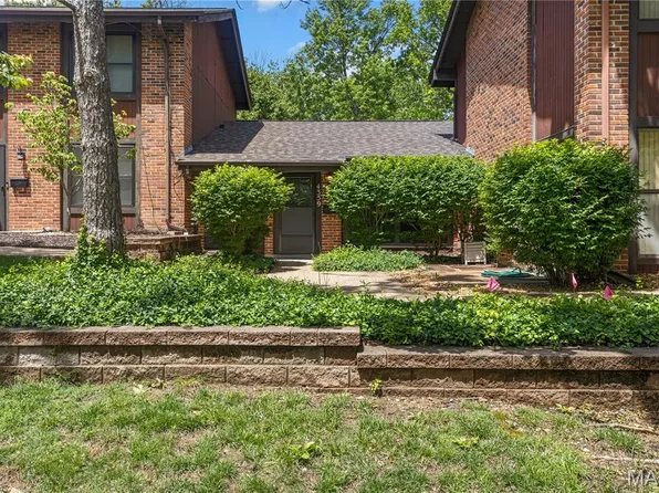 4359 Kingbolt Blvd, Saint Louis, MO 63129